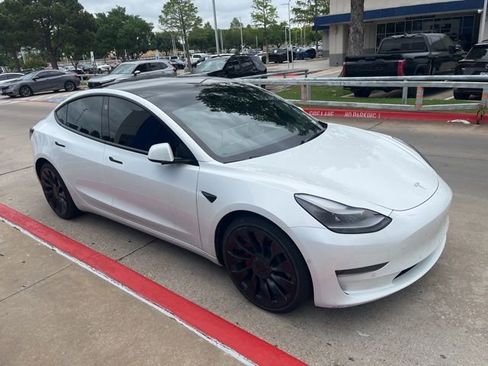Used 2022 Tesla Model 3 Performance image 3