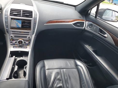 Used 2019 Lincoln MKZ Reserve AWD/4WD image 34