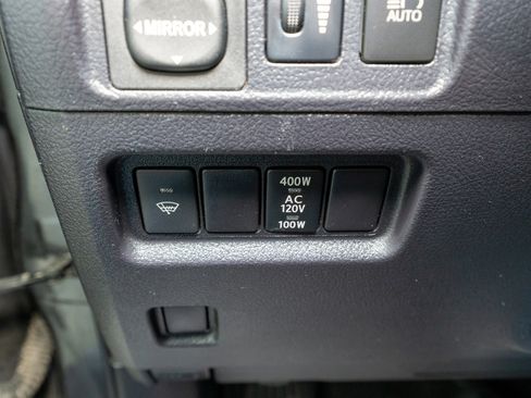 Used 2020 Toyota 4Runner SR5 Premium w/ Moonroof Package image 32