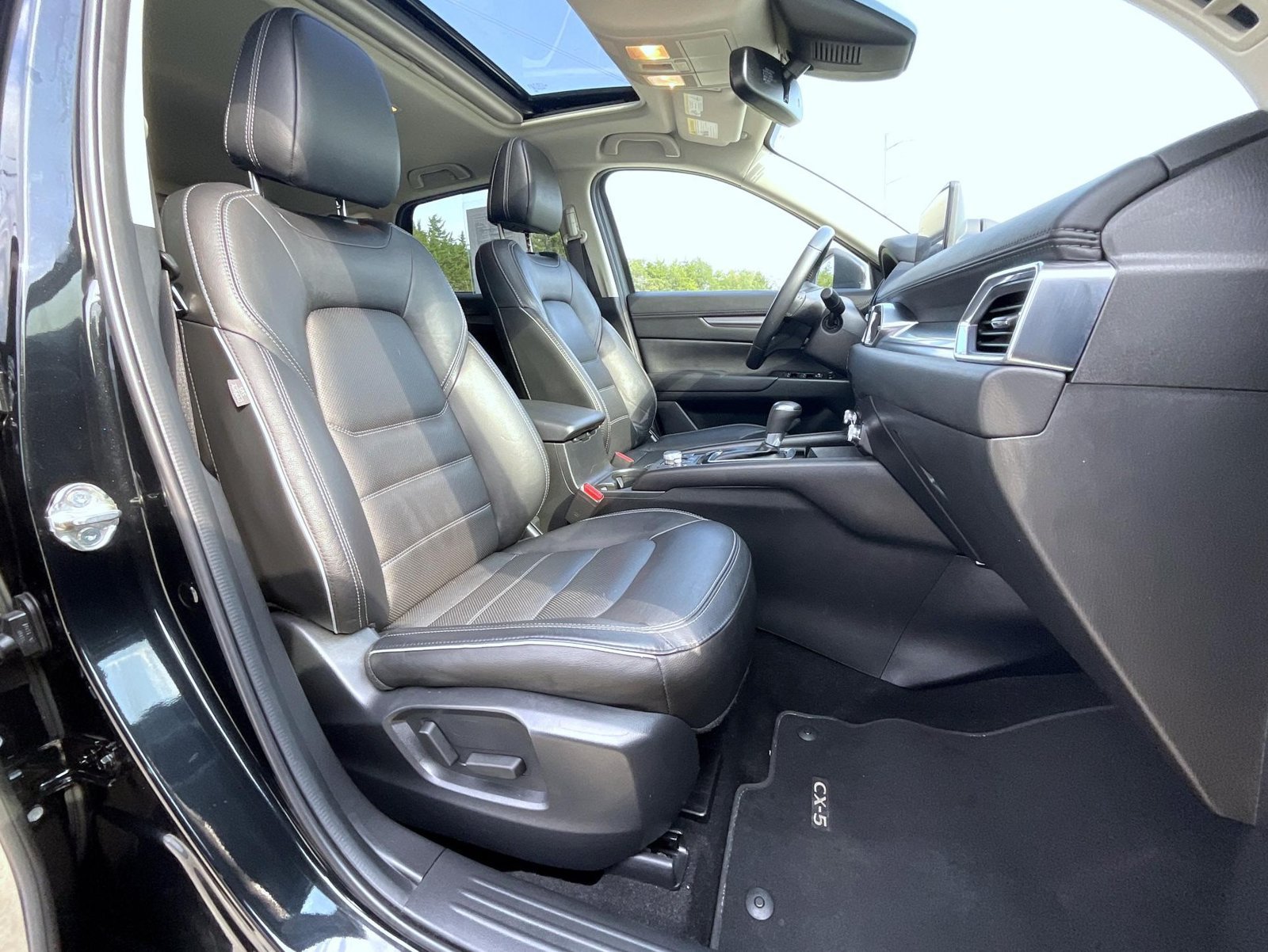 Used 2025 MAZDA CX-5 AWD 2.5 S w/ Preferred Package image 16
