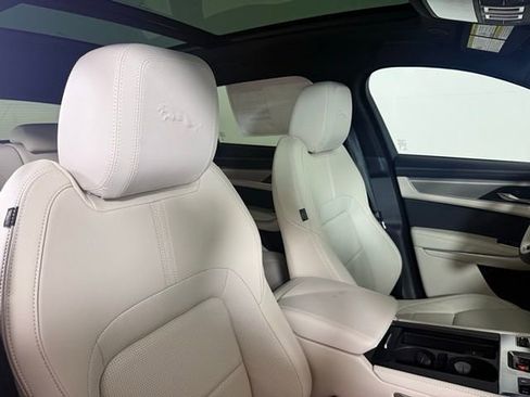 New 2026 Jaguar F-PACE R-Dynamic S image 36