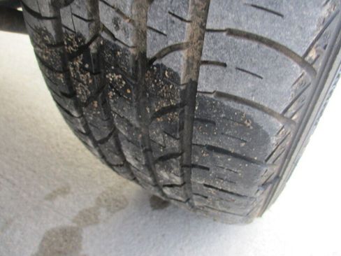 Used 2005 Dodge Neon SXT image 10