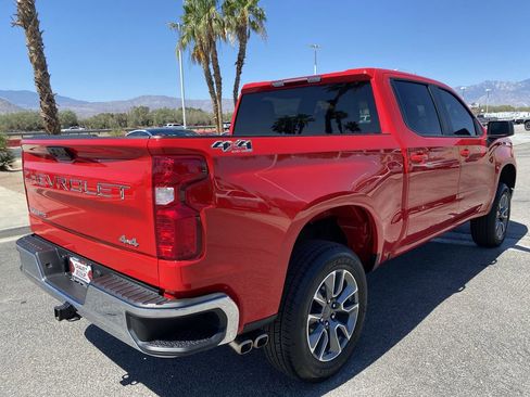 Used 2025 Chevrolet Silverado 1500 LT AWD/4WD image 36