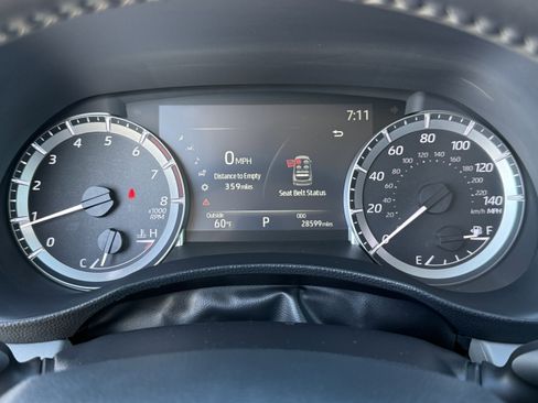 Used 2023 Toyota Highlander XLE image 25