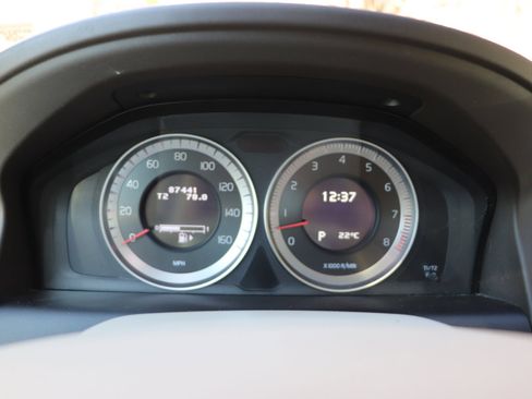 Used 2012 Volvo XC60 T6 image 12