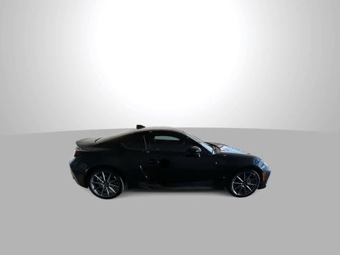Used 2024 Subaru BRZ Limited image 9