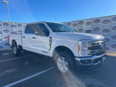 Certified 2025 Ford F250 XLT image 2