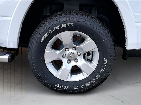 New 2026 RAM 1500 Big Horn AWD/4WD image 32