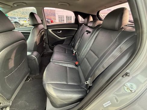 Used 2014 Hyundai Elantra GT w/ Option Group 03 FWD image 13
