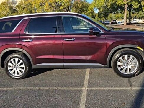 Used 2025 Hyundai Palisade SEL image 2