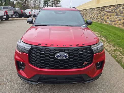 New 2026 Ford Explorer ST AWD/4WD image 4
