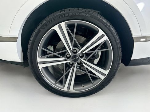 Used 2025 Genesis GV80 3.5T e-SC AWD/4WD image 30