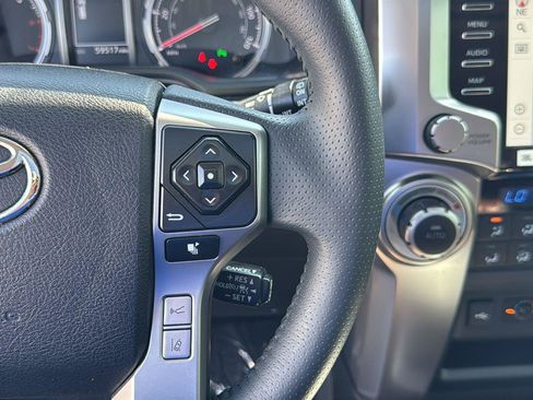 Certified 2022 Toyota 4Runner Limited AWD/4WD image 19