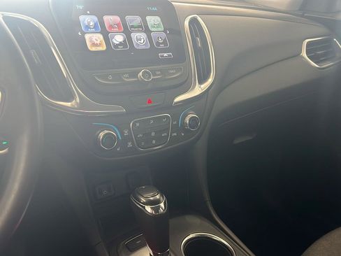 Used 2018 Chevrolet Equinox LT w/ Sun & Infotainment Package image 10