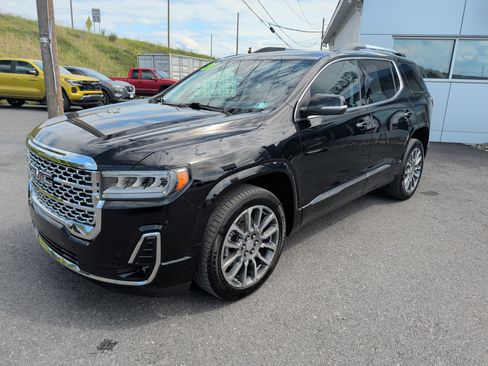 Used 2021 GMC Acadia Denali w/ LPO, Floor Liner Package AWD/4WD image 7