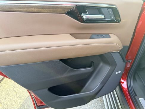 New 2026 Chevrolet Tahoe High Country image 36