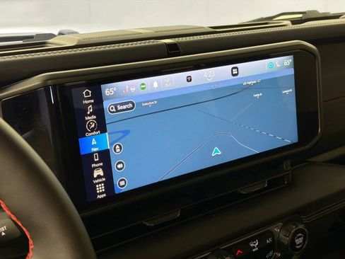 Used 2024 Jeep Wrangler Unlimited Rubicon image 14