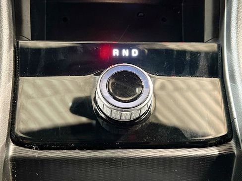 Used 2024 Jeep Grand Cherokee L Altitude image 12