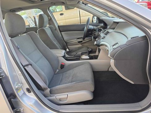 Used 2008 Honda Accord EX image 17