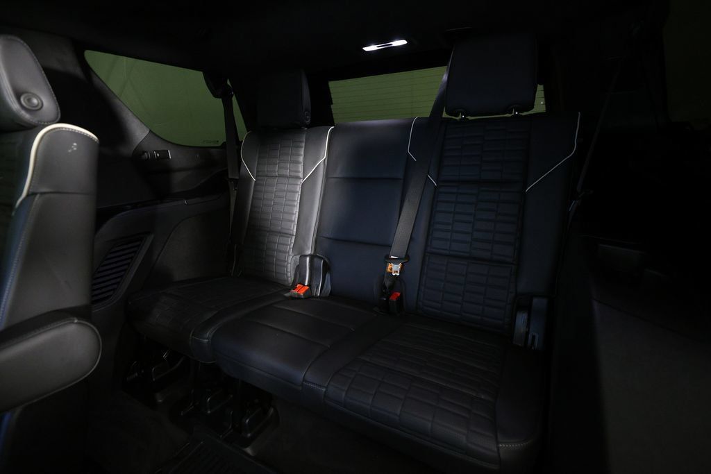Used 2024 Cadillac Escalade V w/ LPO, ONYX Package AWD/4WD image 15