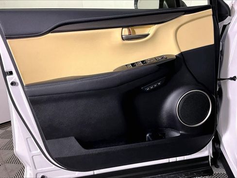 Used 2018 Lexus NX 300 FWD image 20