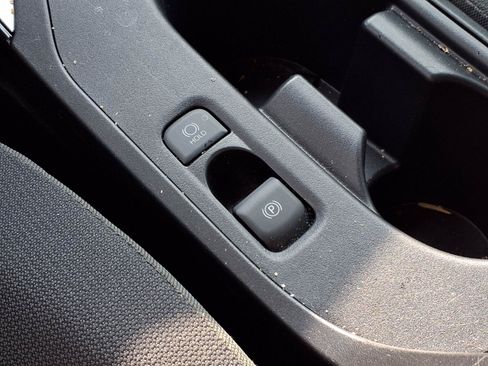 Certified 2025 Toyota Corolla LE FWD image 14