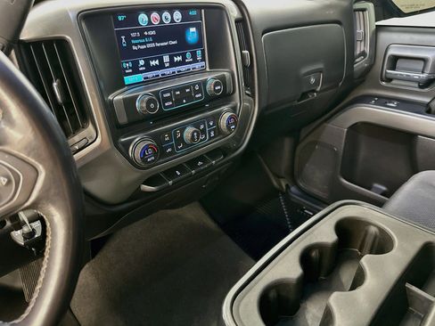 Used 2018 Chevrolet Silverado 1500 LT w/ All Star Edition AWD/4WD image 26