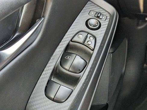 Certified 2024 Nissan Sentra SV image 21