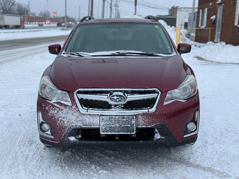 Used 2016 Subaru Crosstrek 2.0i Premium image 2