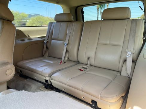 Used 2008 GMC Yukon XL Denali image 22
