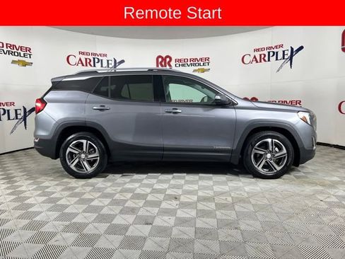 Used 2020 GMC Terrain SLT w/ Preferred Package image 9