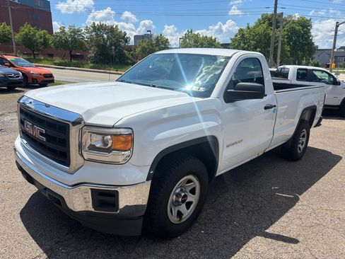 Used 2015 GMC Sierra 1500 2WD Regular Cab image 3