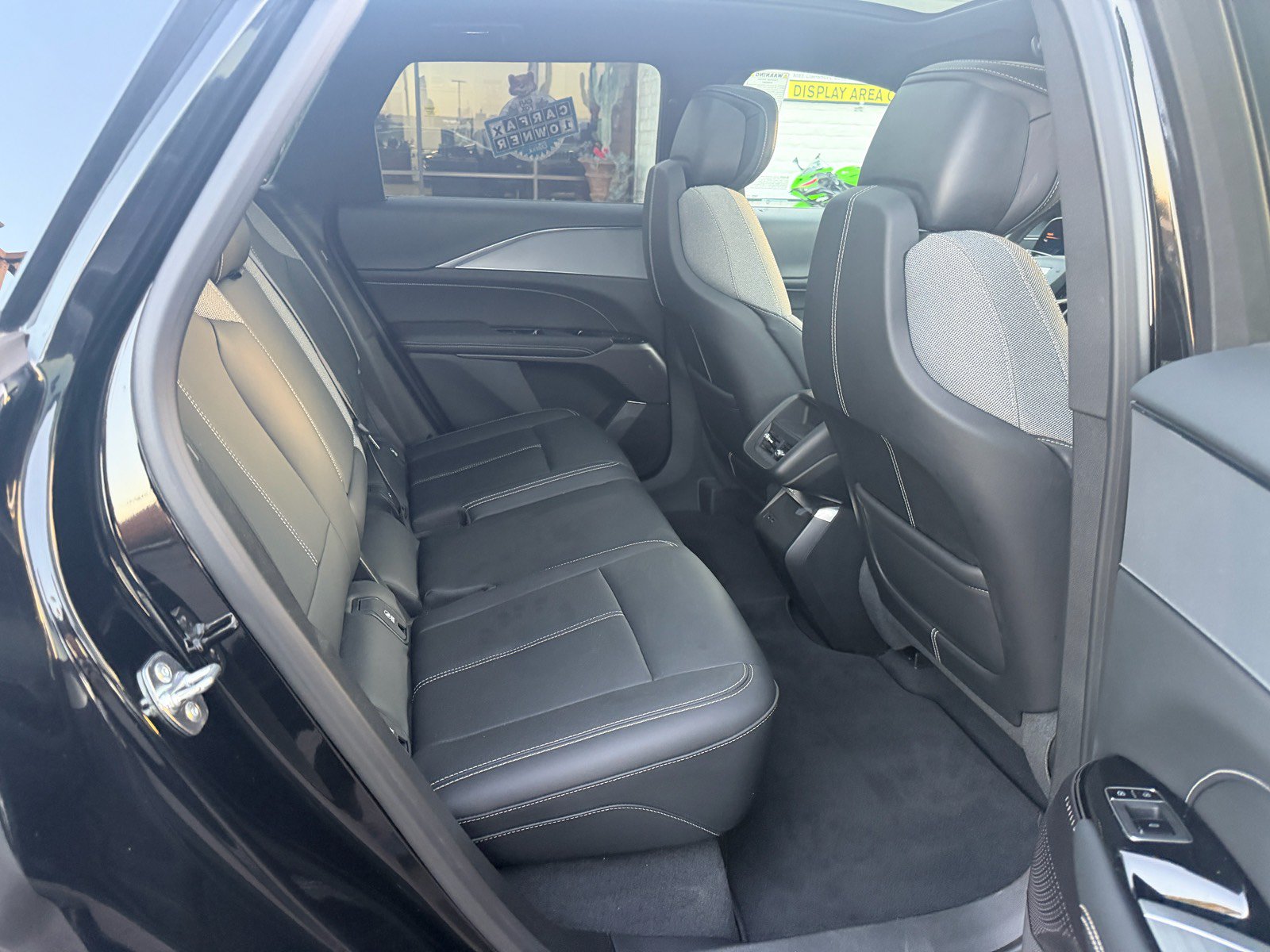 Used 2024 Cadillac Lyriq Tech AWD/4WD image 13