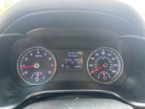 Used 2019 Kia Forte LXS FWD image 20