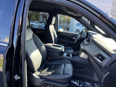 Used 2022 Chevrolet Tahoe LT w/ Luxury Package image 26