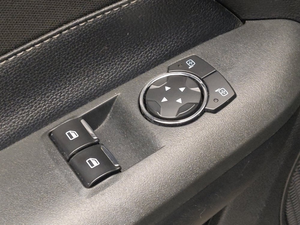 Used 2018 Ford Mustang Coupe RWD image 27