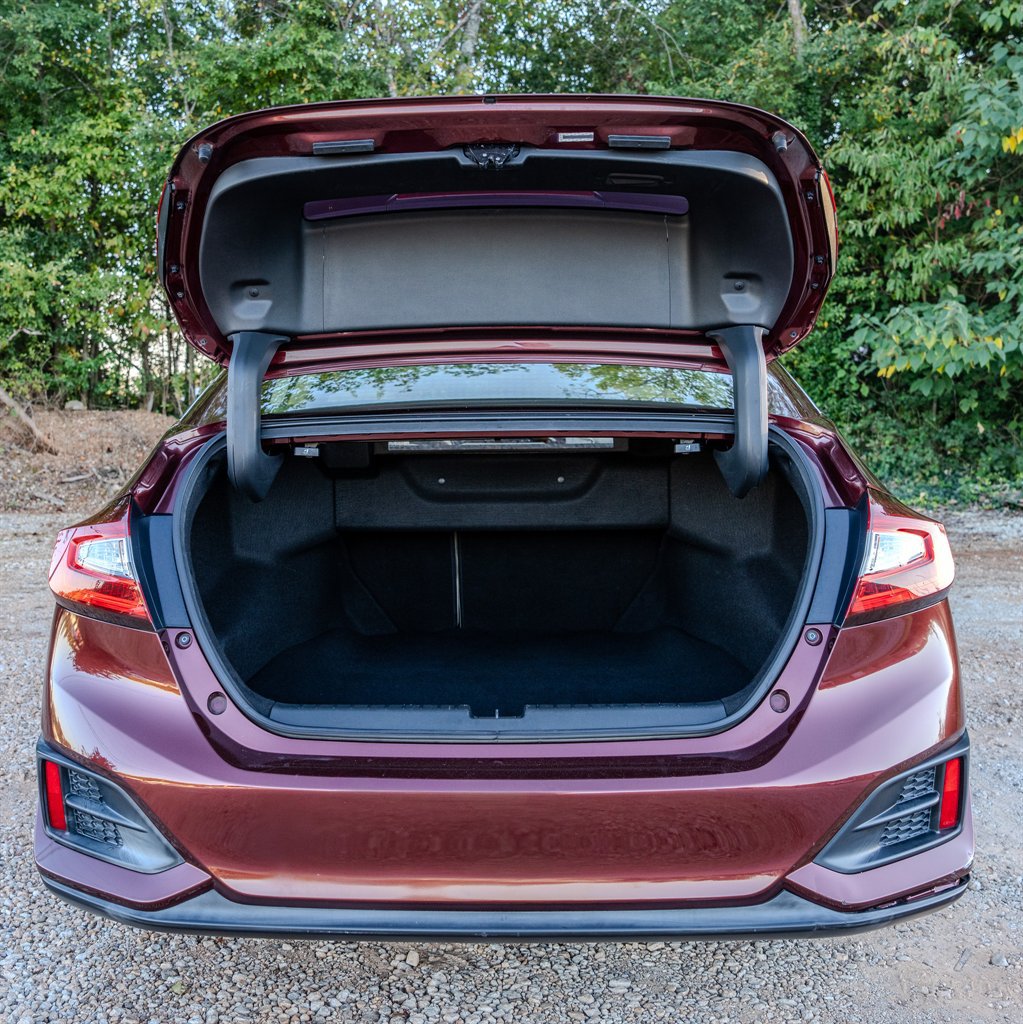 Used 2018 Honda Clarity Plug-In Hybrid image 9