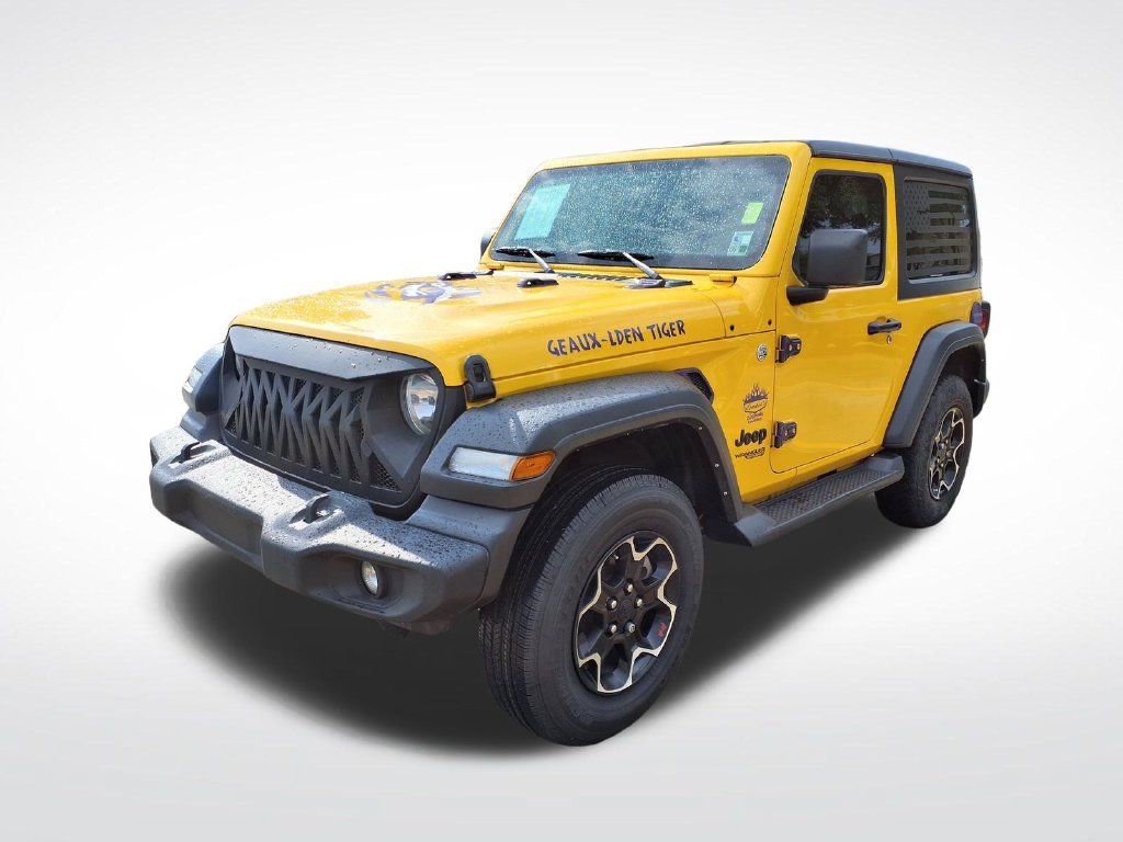 Used 2021 Jeep Wrangler Sport AWD/4WD image 3