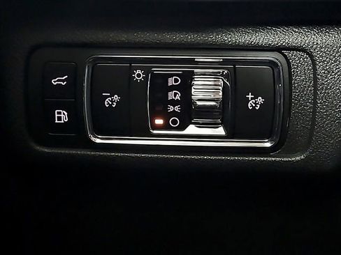 New 2026 Lincoln Corsair Grand Touring AWD/4WD image 24