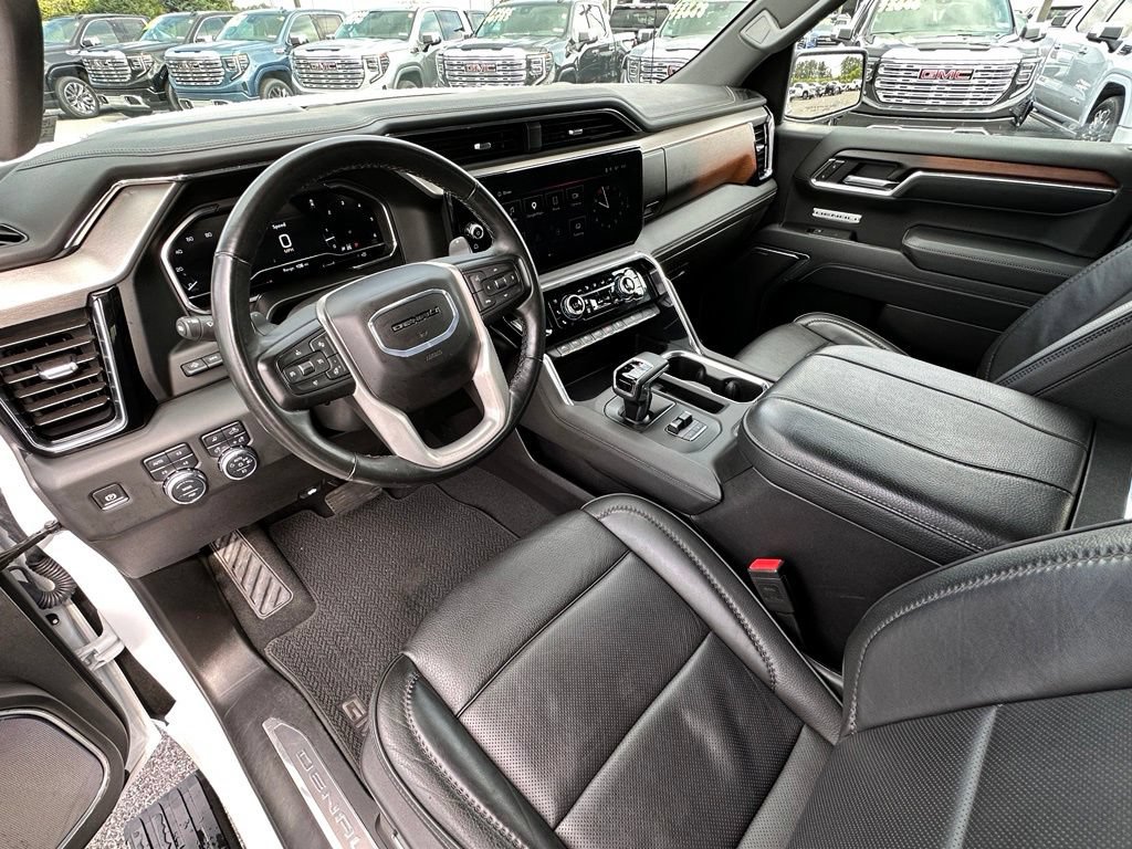 Used 2025 GMC Sierra 1500 Denali w/ Denali Reserve Package AWD/4WD image 22
