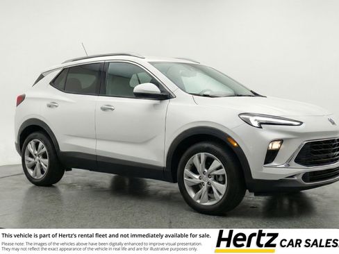Used 2025 Buick Encore GX Preferred image 1