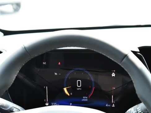 New 2025 Chevrolet TrailBlazer LT w/ Convenience Package image 24