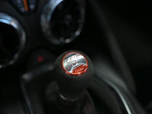 Used 2021 Chevrolet Camaro ZL1 RWD image 48