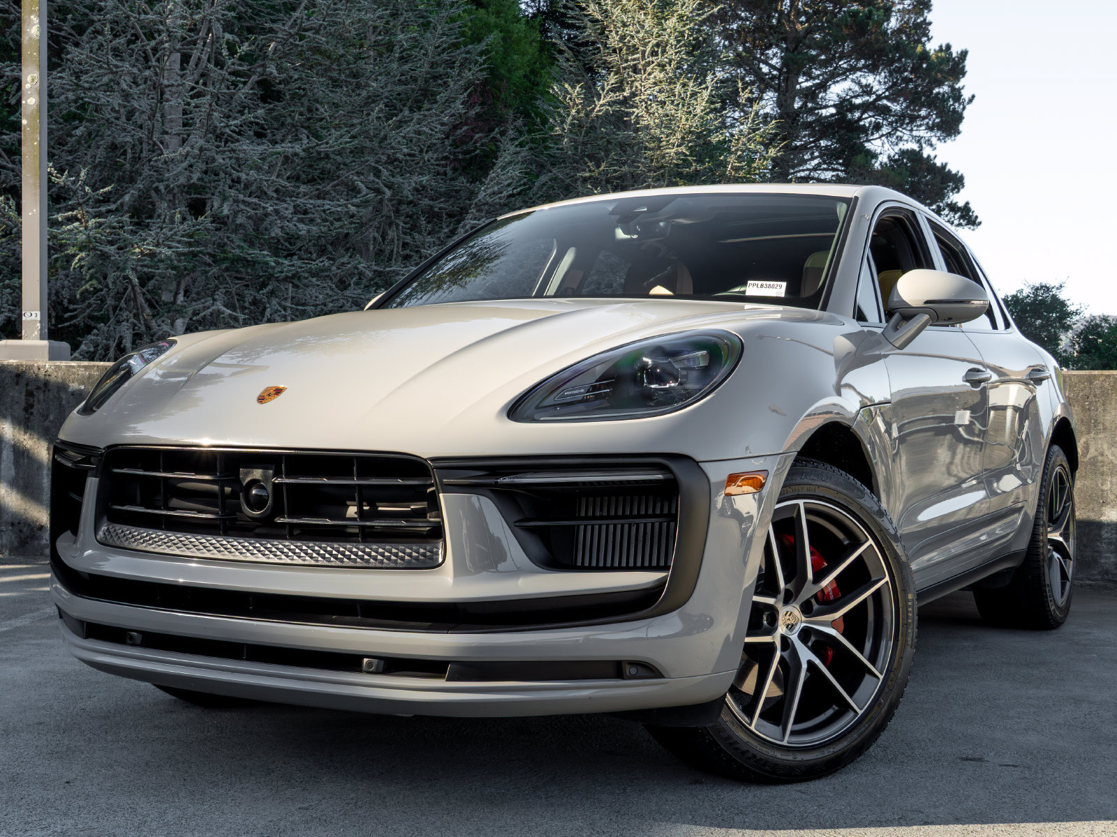 Certified 2023 Porsche Macan S AWD/4WD image 7