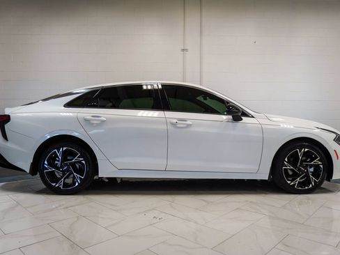 Used 2026 Kia K5 GT-Line FWD image 32
