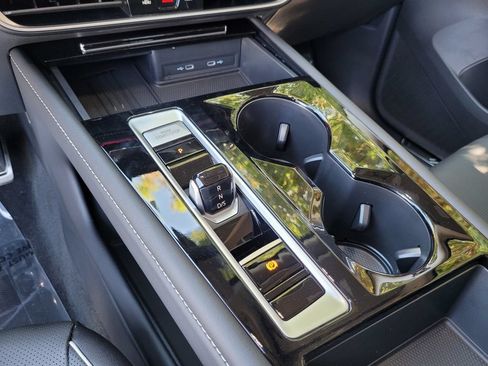 New 2025 Volkswagen Atlas SEL Premium R-Line AWD/4WD image 21