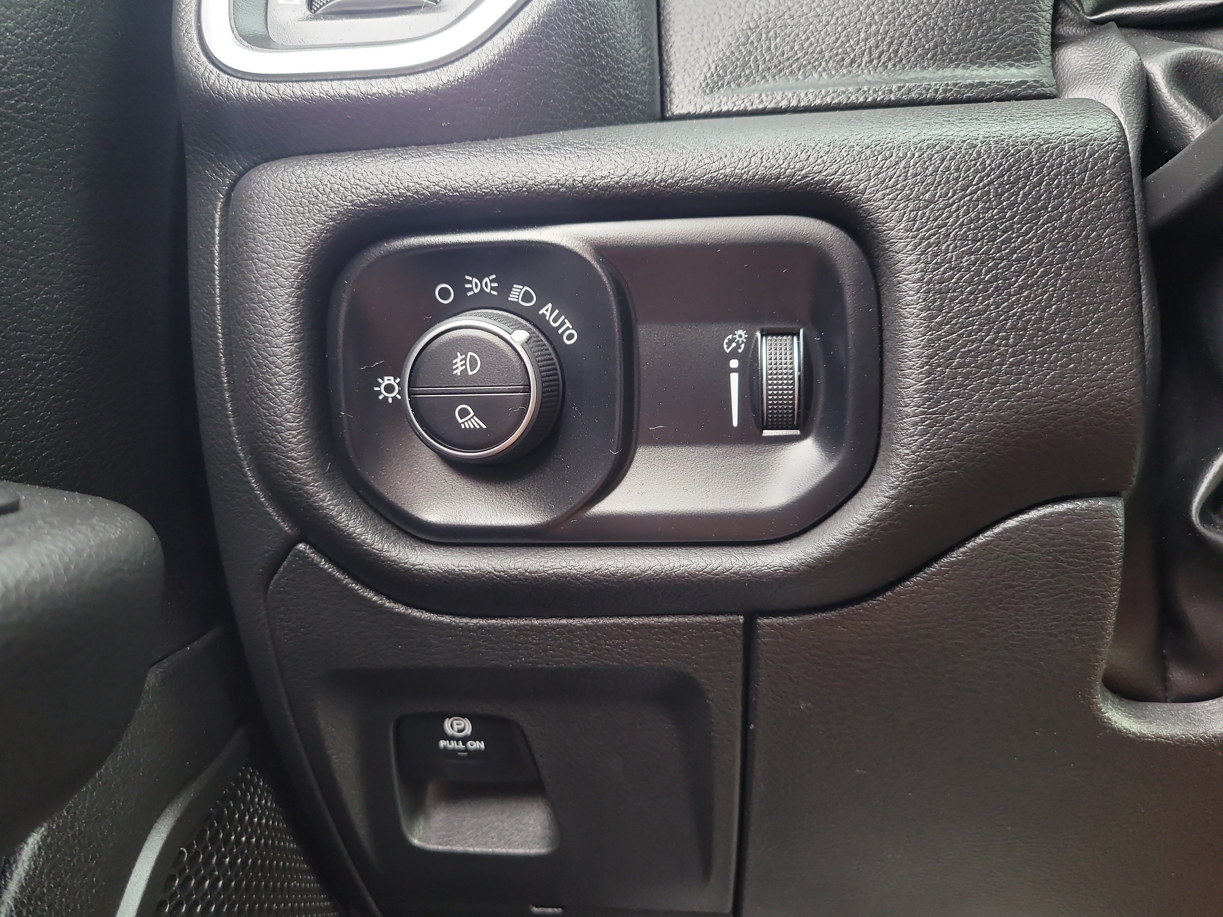 Used 2024 RAM 1500 Big Horn w/ Trailer Tow Group AWD/4WD image 32