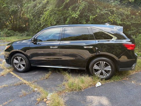 Used 2017 Acura MDX SH-AWD image 3