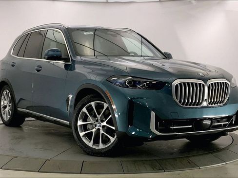 New 2026 BMW X5 xDrive50e w/ Climate Comfort Package image 11