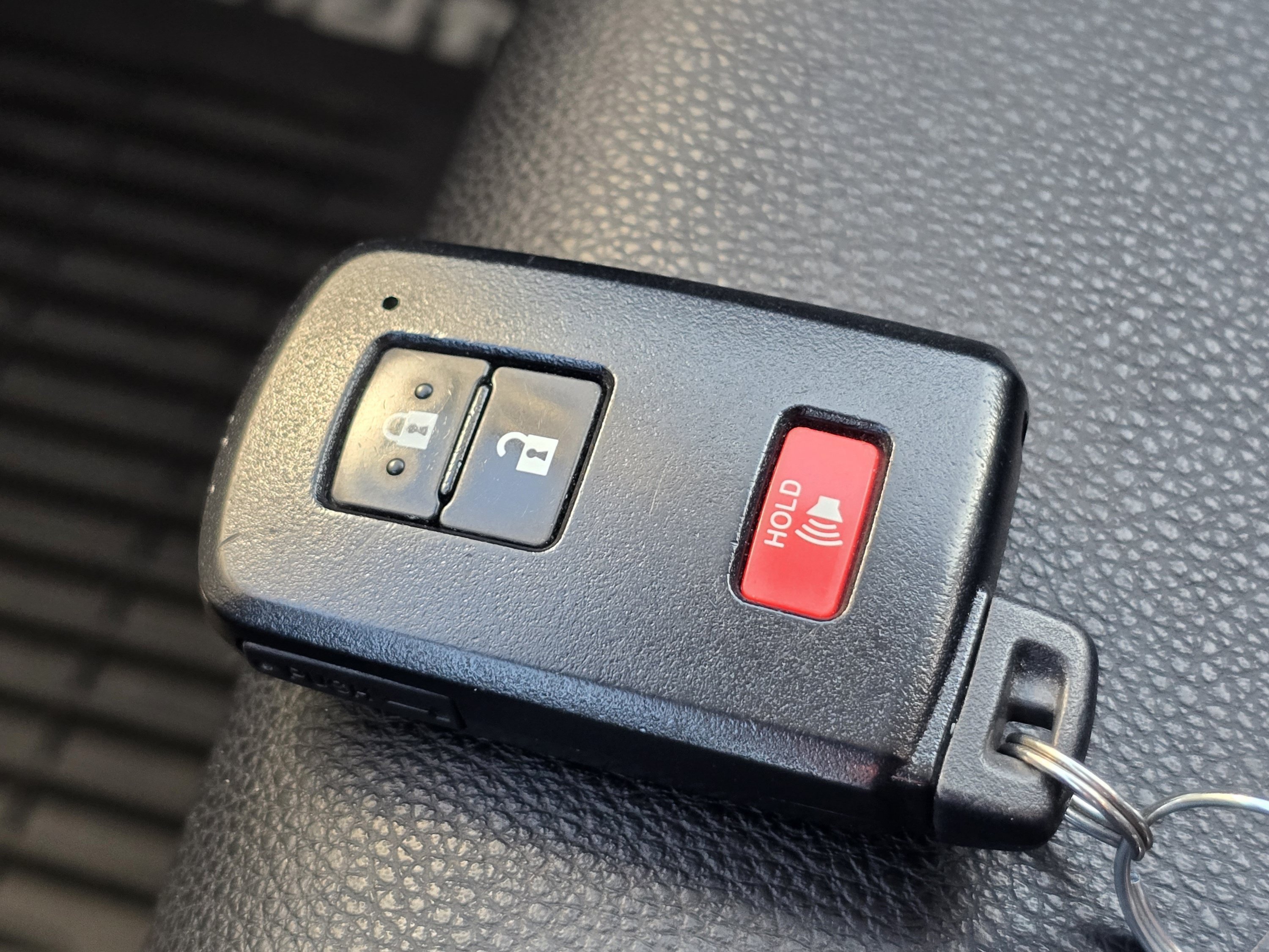Used 2020 Toyota 4Runner TRD Off-Road Premium AWD/4WD image 33